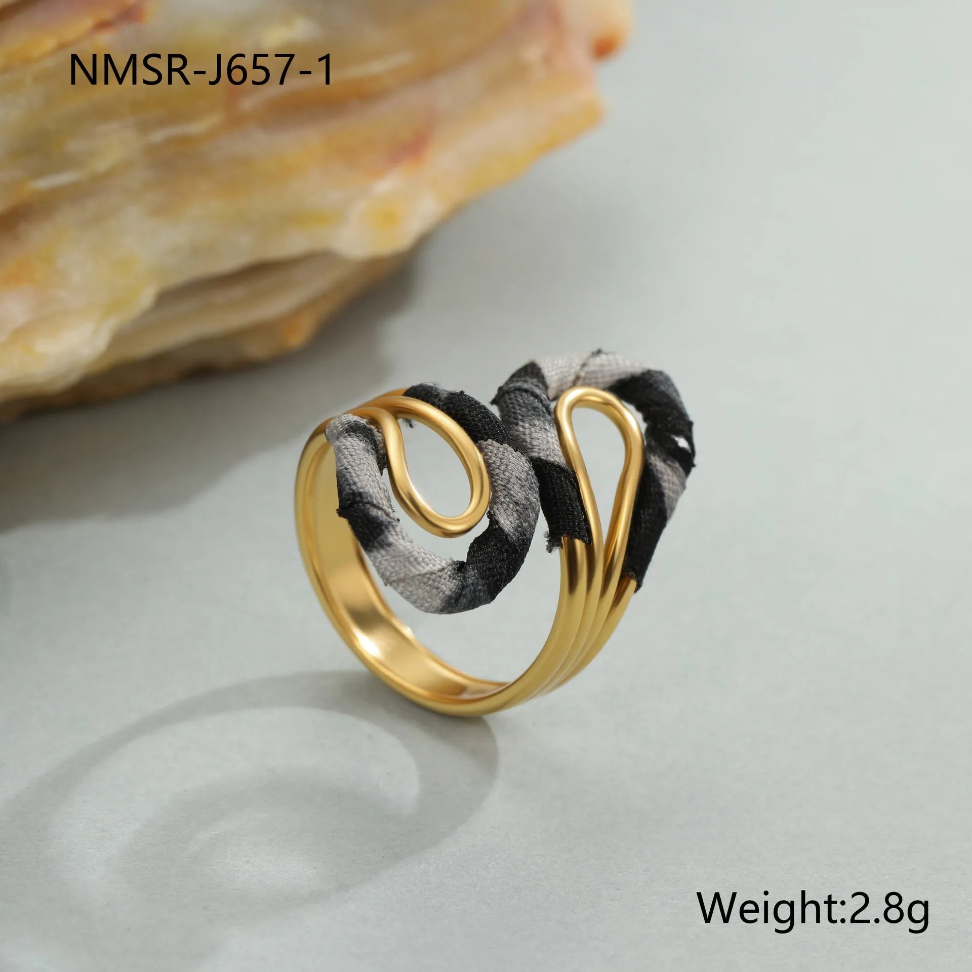 Leopard Series stainless steel open mouth ring with geometric heart shape and leopard print pattern