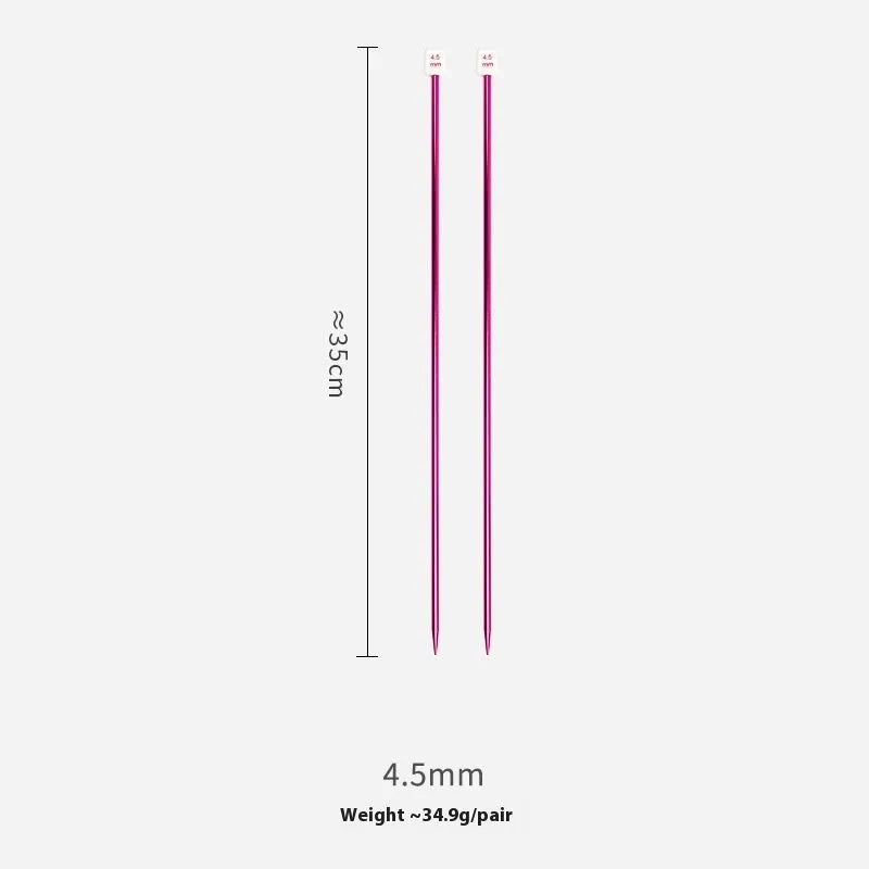 Set of lengthened crochet hooks with protective caps in sizes from 2.0mm to 10.0mm.