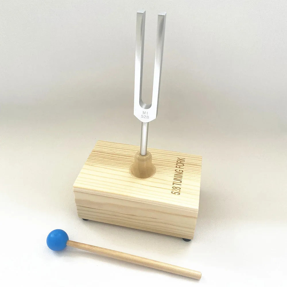 Aluminium alloy tuning fork and speaker set in kraft paper box for 432Hz or 258 frequency.