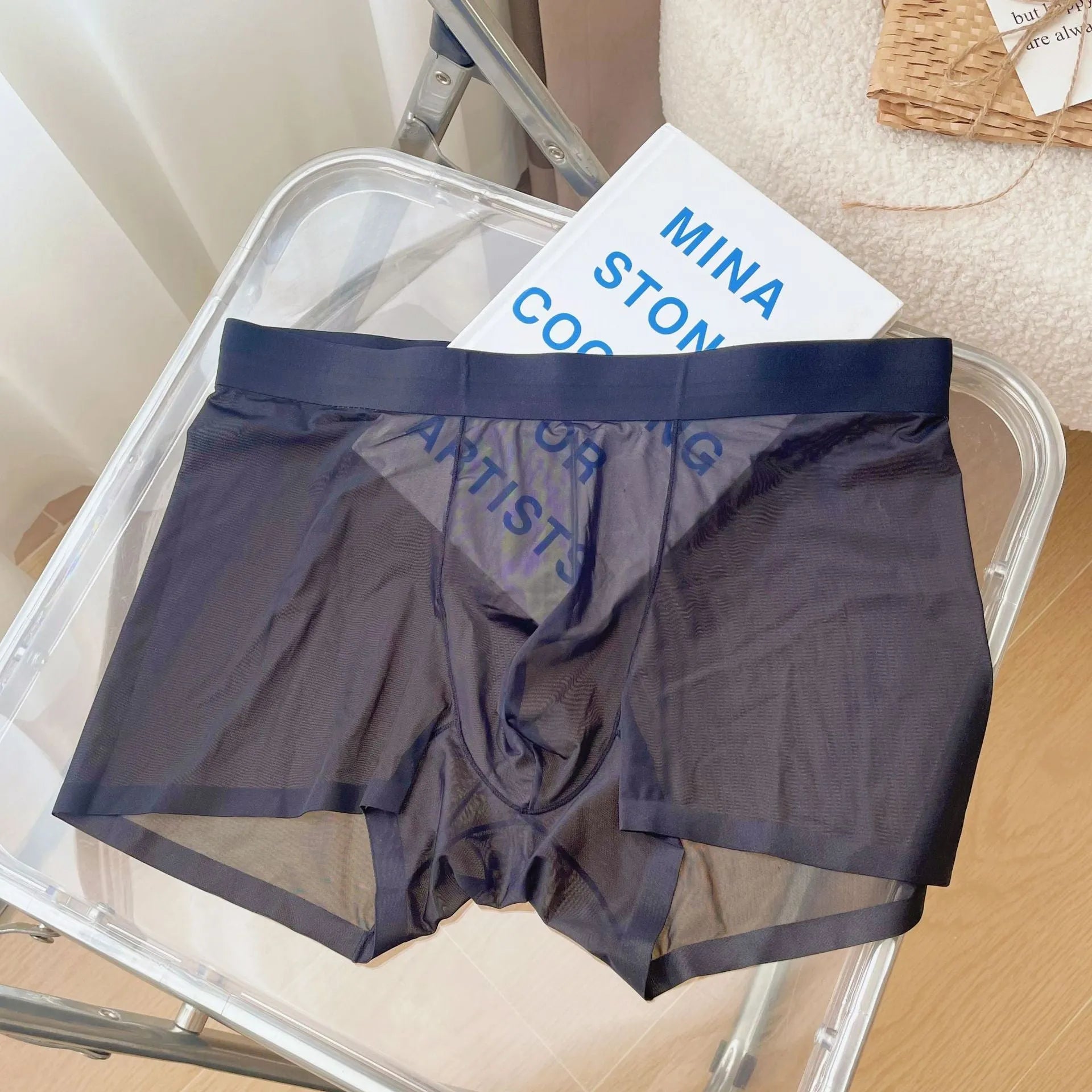 Men's quick-drying seamless boxer shorts in breathable nylon fabric