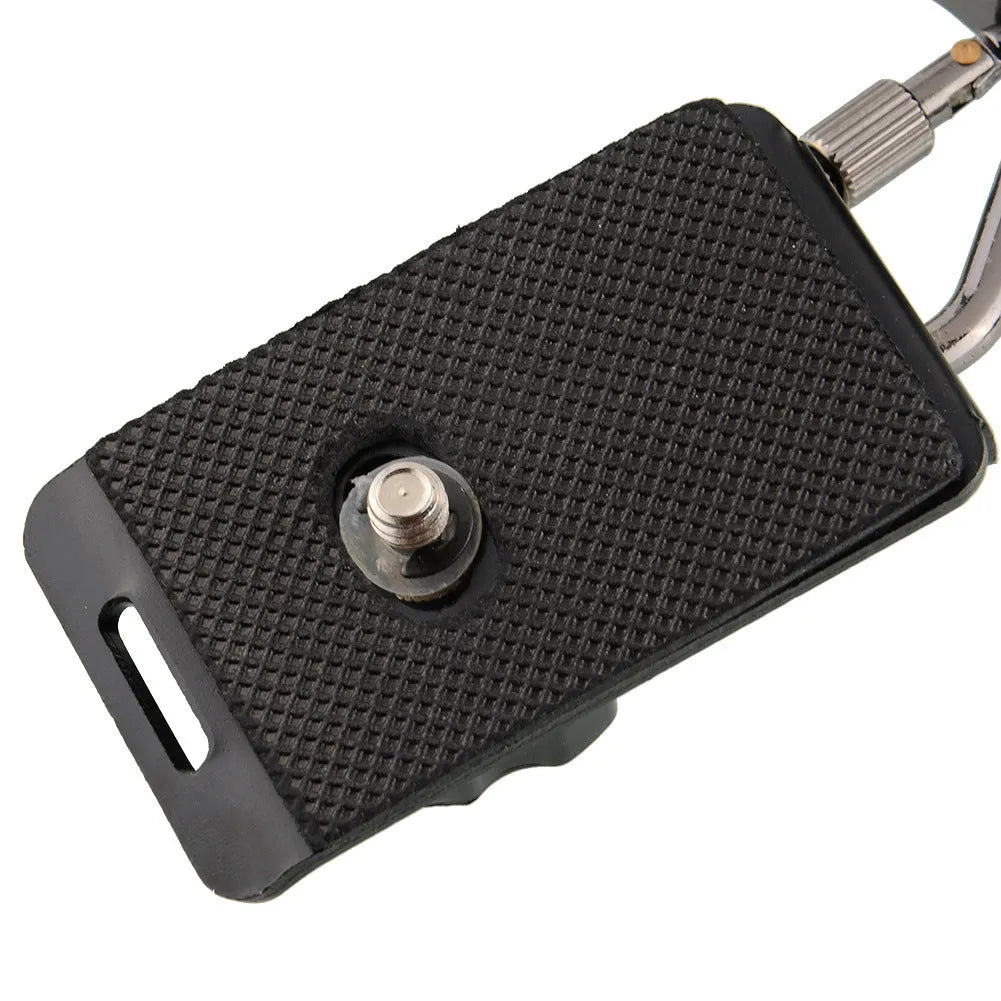 Black dual shoulder strap for carrying two professional SLR cameras simultaneously.