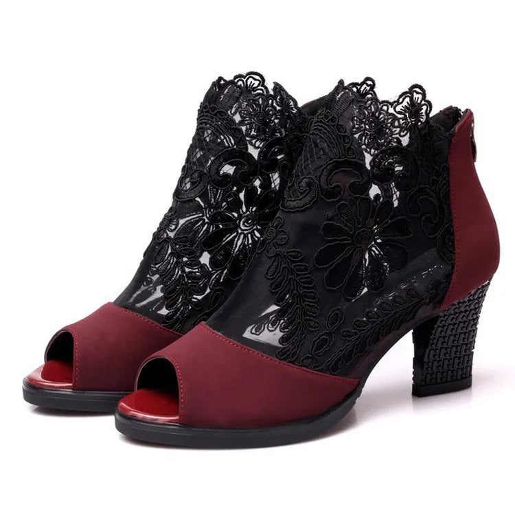 Lucyever women's black lace gladiator sandals with square heel and zip closure