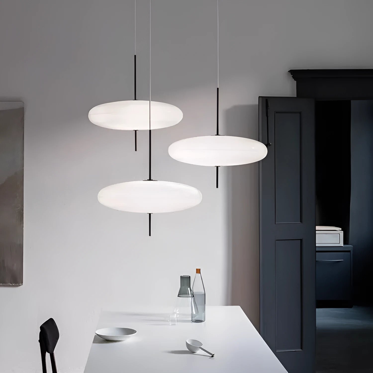 Nordic modern art retro UFO chandelier in all white or black and white finish