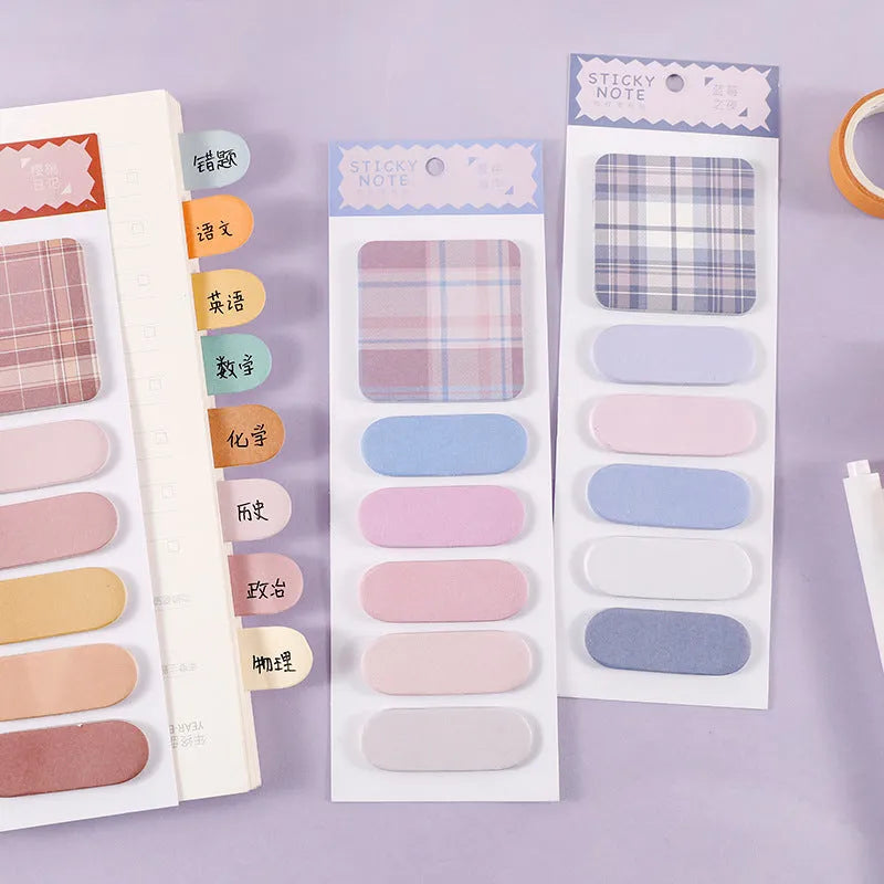 Colourful memo pad with 120 sticky notes in six plaid designs measuring 67mm by 200mm