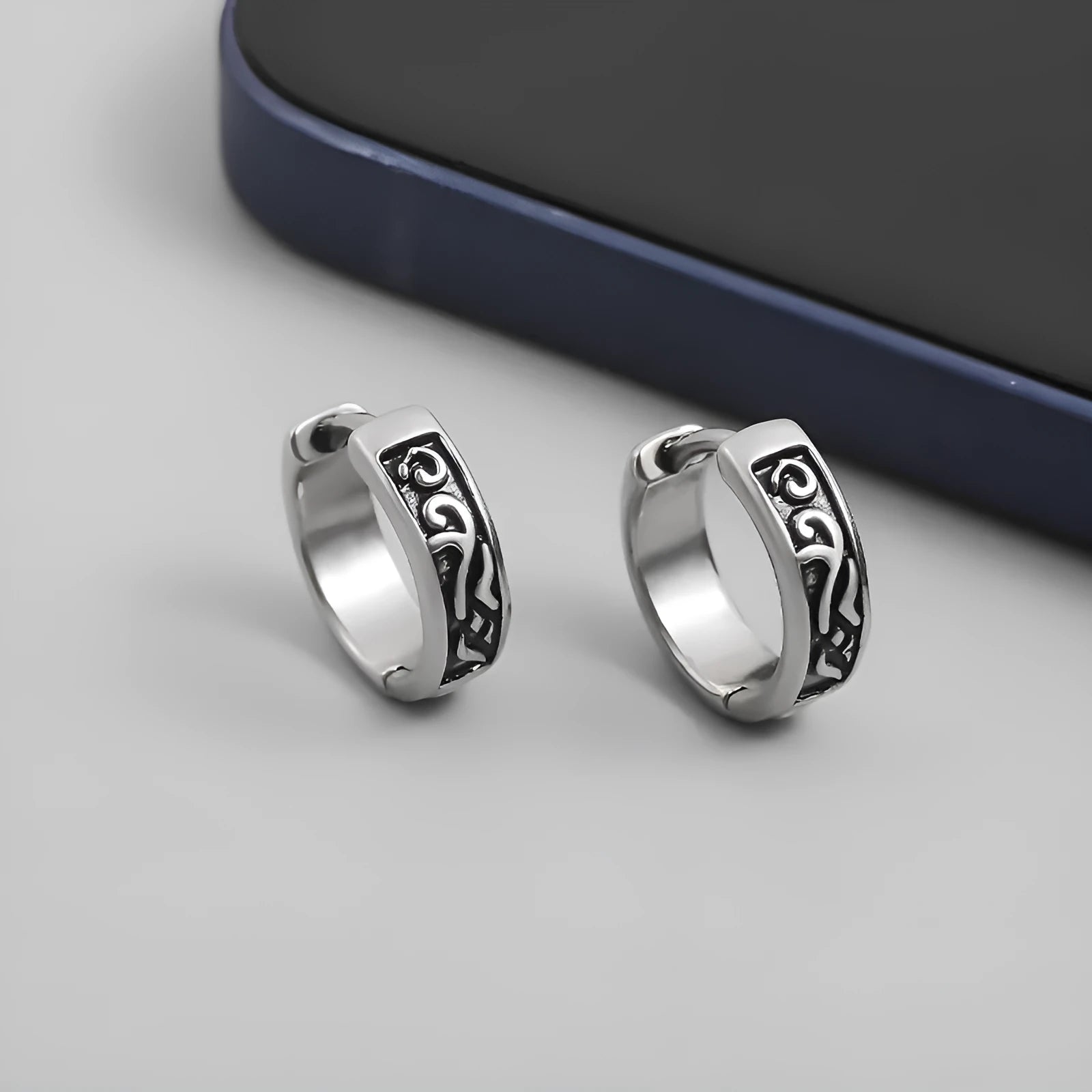 Men's geometric stud earrings with silver-colour finish and West Coast hip hop style