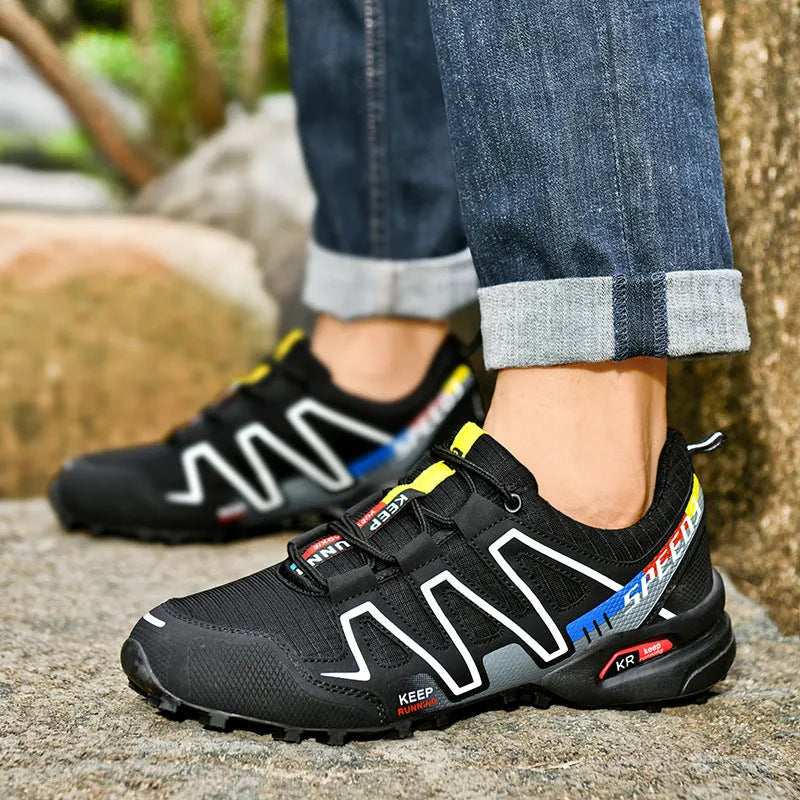 Plus size men's casual running shoes in synthetic leather with mesh lining and rubber sole
