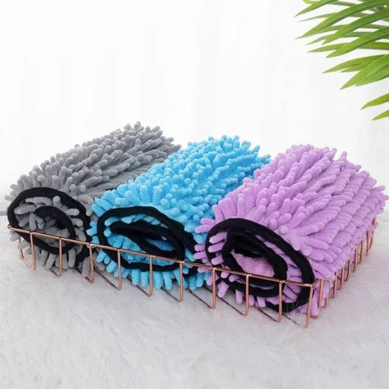 Blue pet bath towel for dogs and cats, size 62 by 23 centimetres