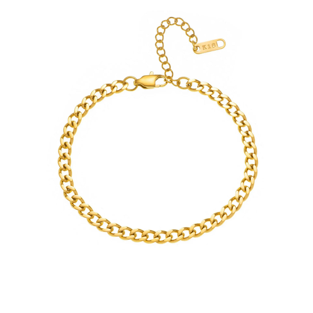 Gold and silver titanium steel necklaces showing letter A and number 7 pendants on 40.5cm chains.
