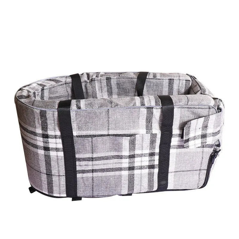Outdoor cloth dog kennel in blue, suitable for car travel and as a pet bed.