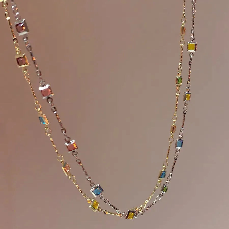 Square geometric clavicle necklace with artificial crystals in gold or white K tone