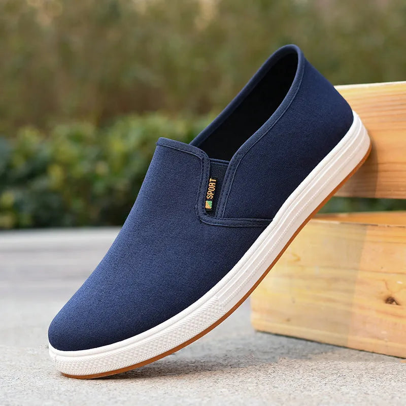 Men's black and blue canvas slip-on cloth shoes with round toe and shallow mouth design