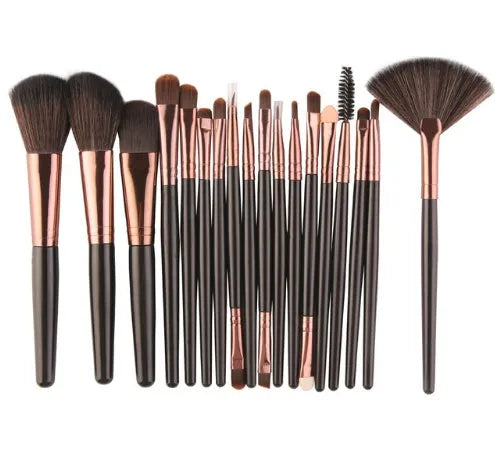 MAANGE 18 piece professional make-up brush set with fan-shaped cosmetic tool