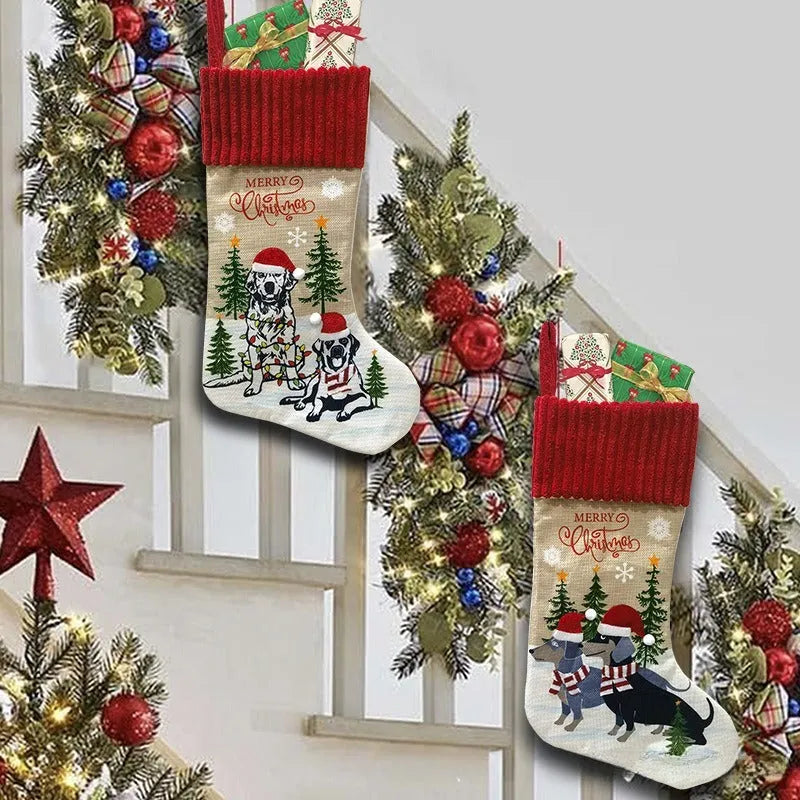 Cloth Christmas tree pendant ornament showing pastoral or American style, measuring 46 by 28 centimetres.