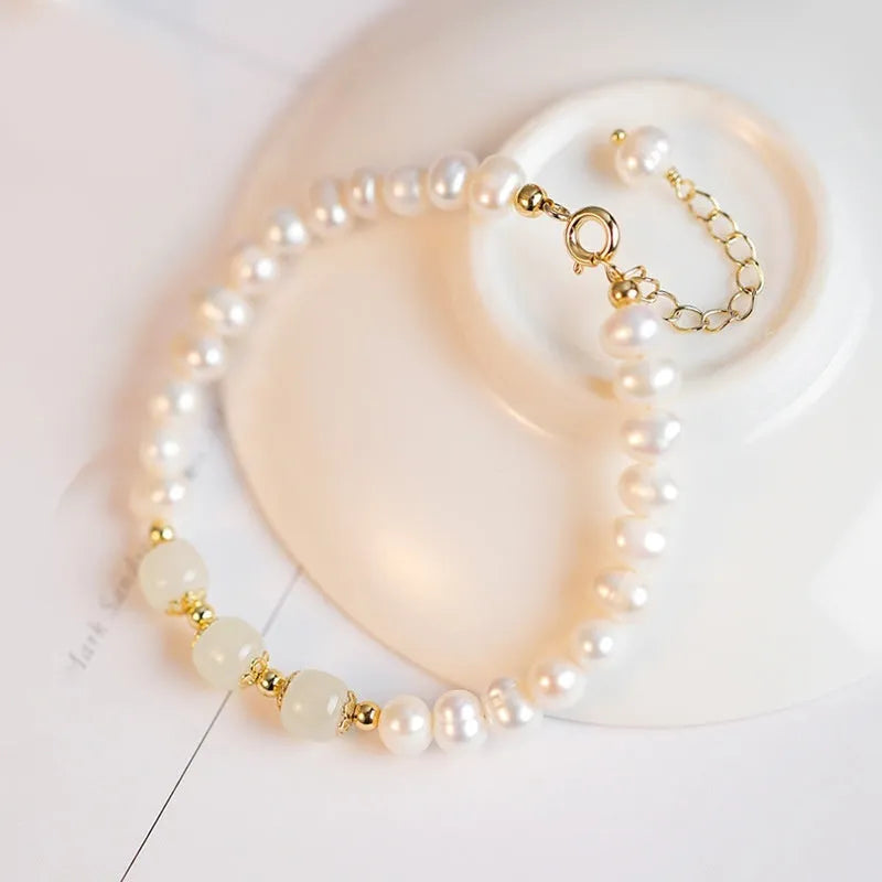 Diamond-shaped freshwater pearl bracelet in electroplated Hetian jade colour, Korean style design.