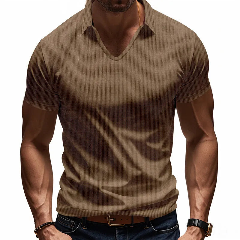 Men's casual V-neck short sleeve t-shirt in loose fit with six colour options
