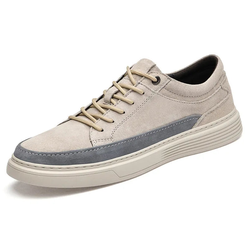 Men's grey pigskin leather skate shoes with rubber sole and lace-up closure