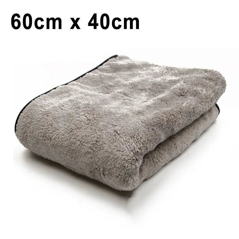 Microfibre car wash towel showing three size options for vehicle cleaning
