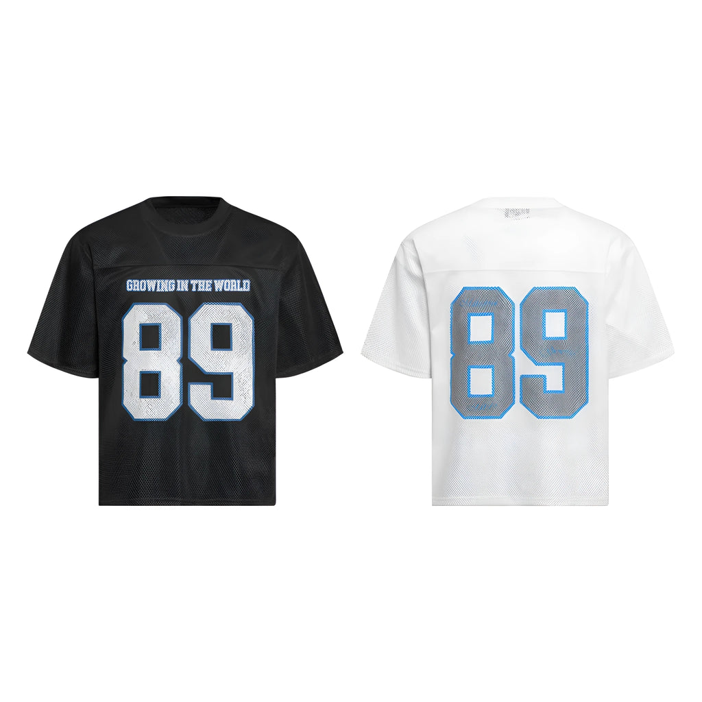Loose-fitting black and white casual t-shirt on hanger, sizes M L XL, polyester blend fabric.