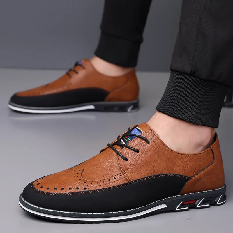 Men's casual leather shoes in black with rubber sole, leather toe cap, and stitching detail.