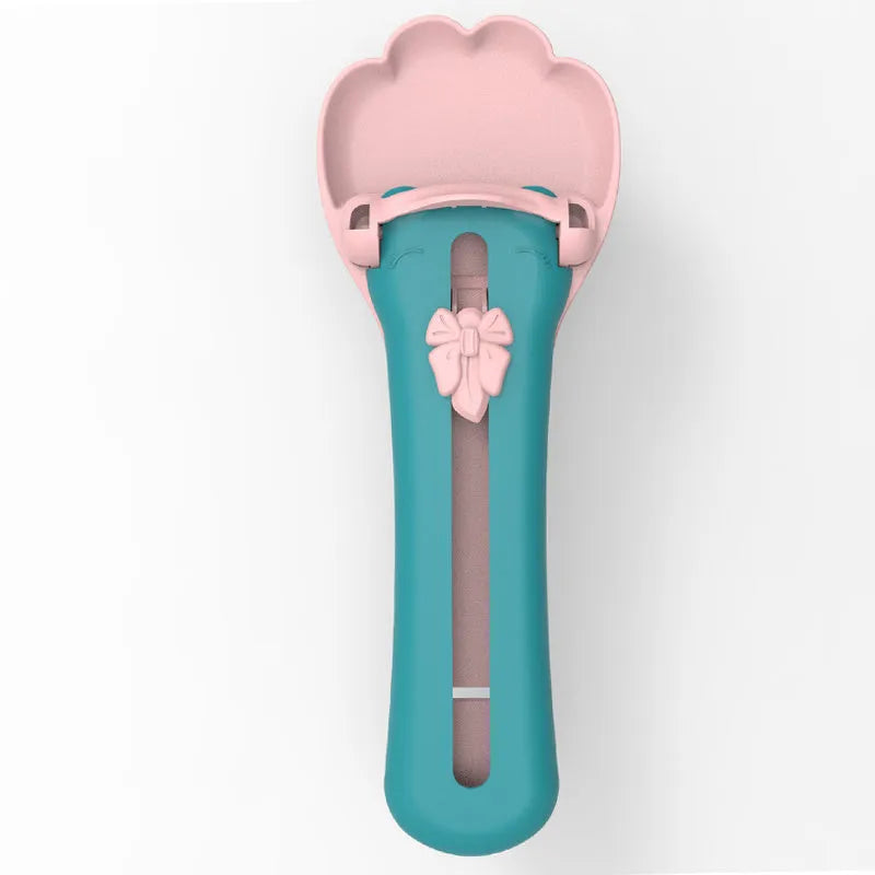22cm green and pink pet food squeezer scoop with clear reservoir and soft silicone tip