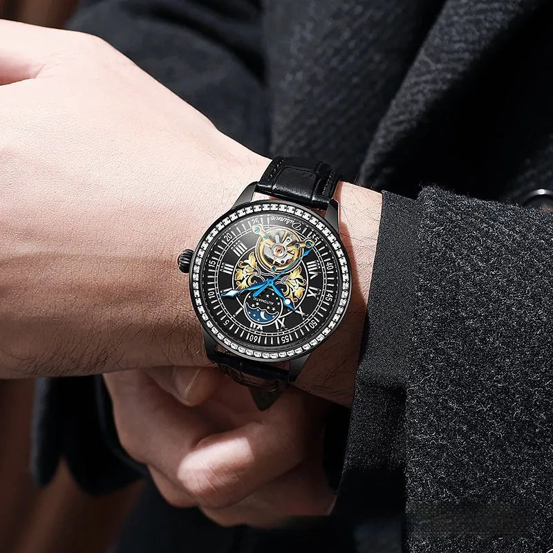 Men's stainless steel mechanical watch with round dial and transparent case back