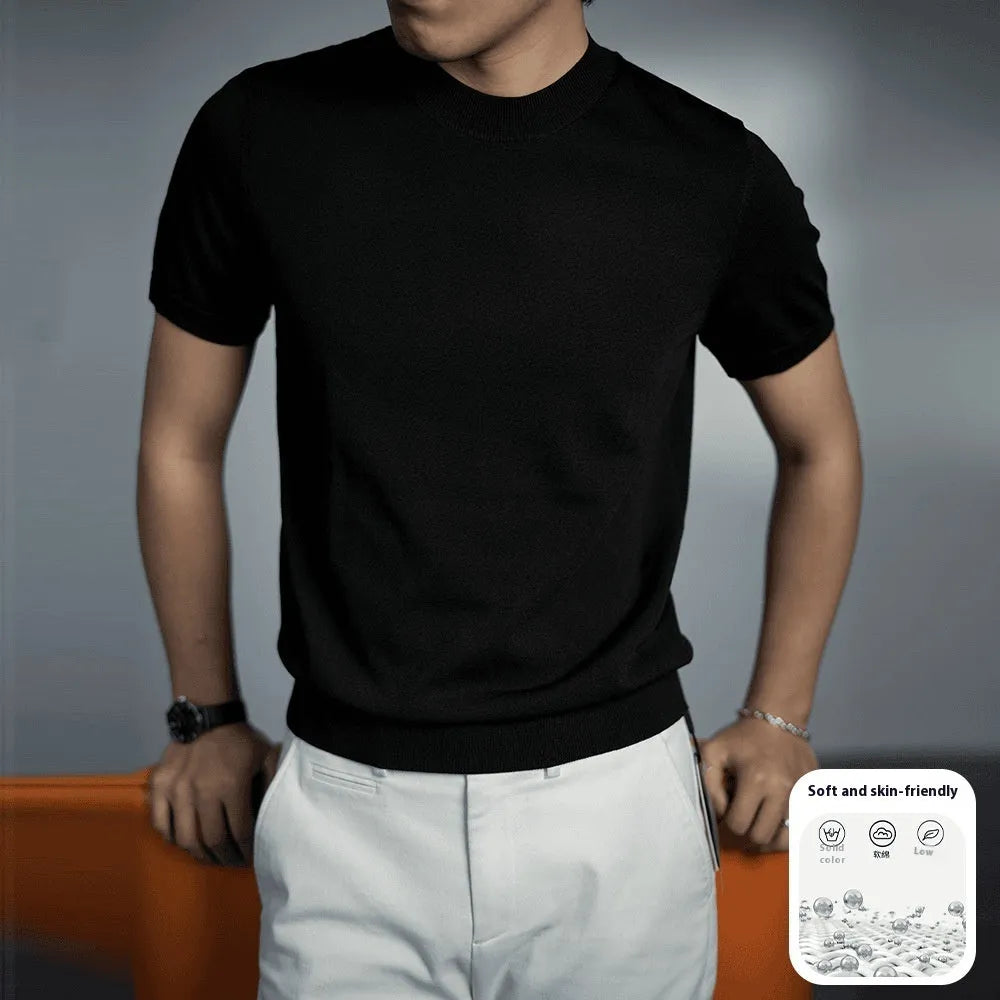 Men's knitted T-shirt in solid colours with round neck and short sleeves on size chart background