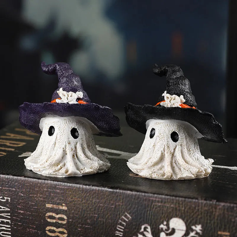 Resin wizard hat ghost ornament in black or purple colour for Halloween and Christmas decorations