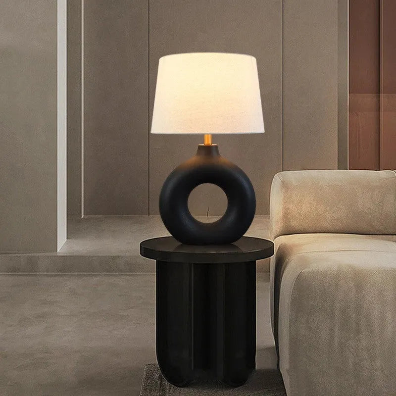 Ceramic Feng pottery Japanese style table lamp in small white finish