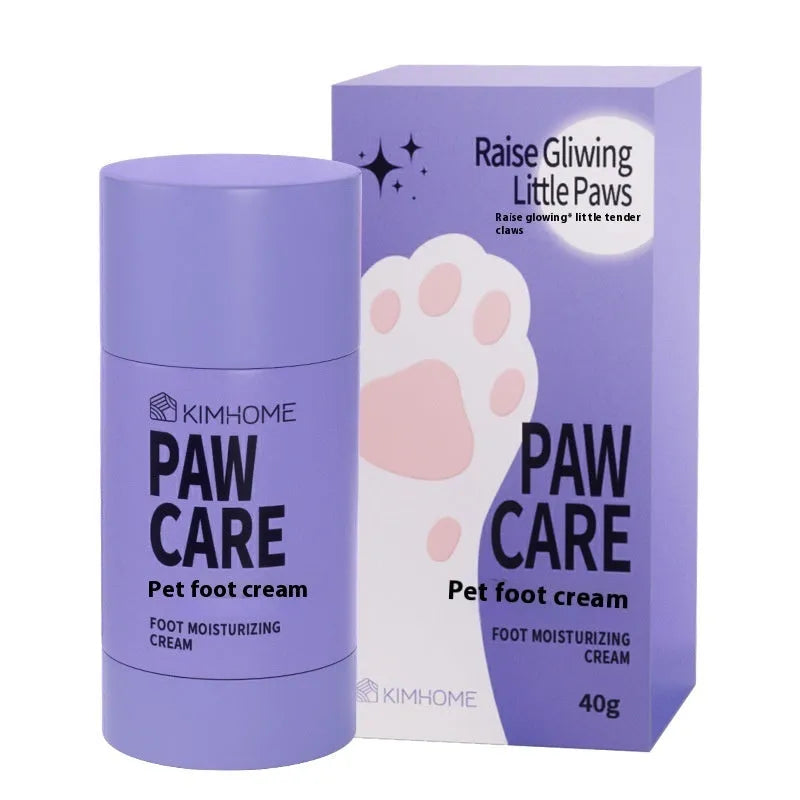 40g tube of pet foot moisturising cream with Brazil palm wax for cat and dog claw care.