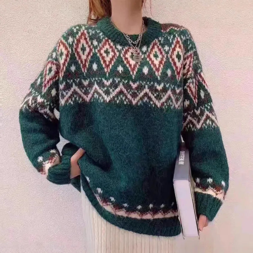 Retro striped pullover knitted top with long sleeves in loose straight cut design