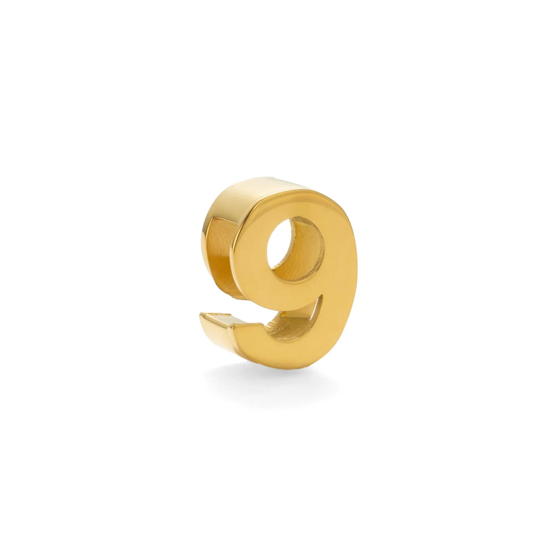 Gold and silver titanium steel necklaces showing letter A and number 7 pendants on 40.5cm chains.