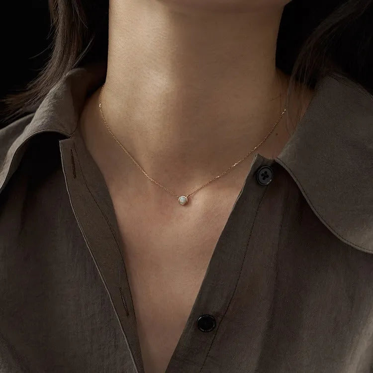 S925 silver geometric pendant necklace with round and oval elements in gold or white gold colour