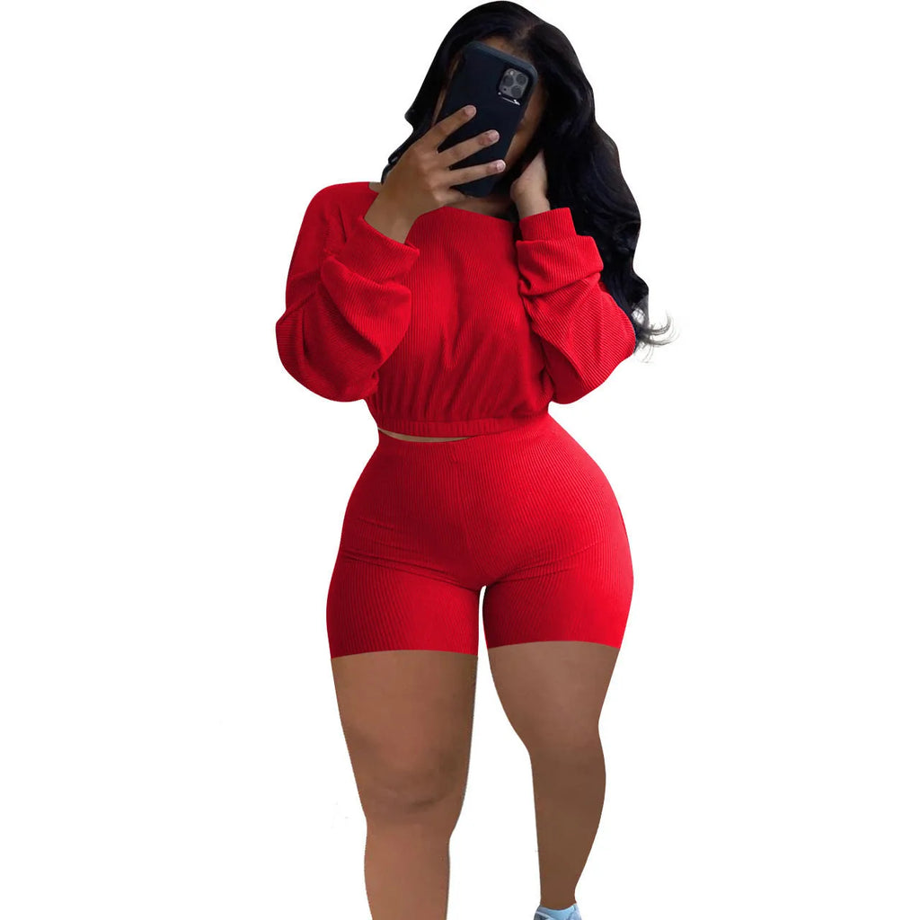 Sunken stripe pattern off-the-shoulder long sleeve top and shorts two-piece set