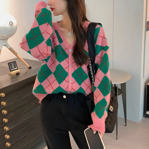 Casual acrylic knitted cardigan in multiple macaron colours with regular sleeves