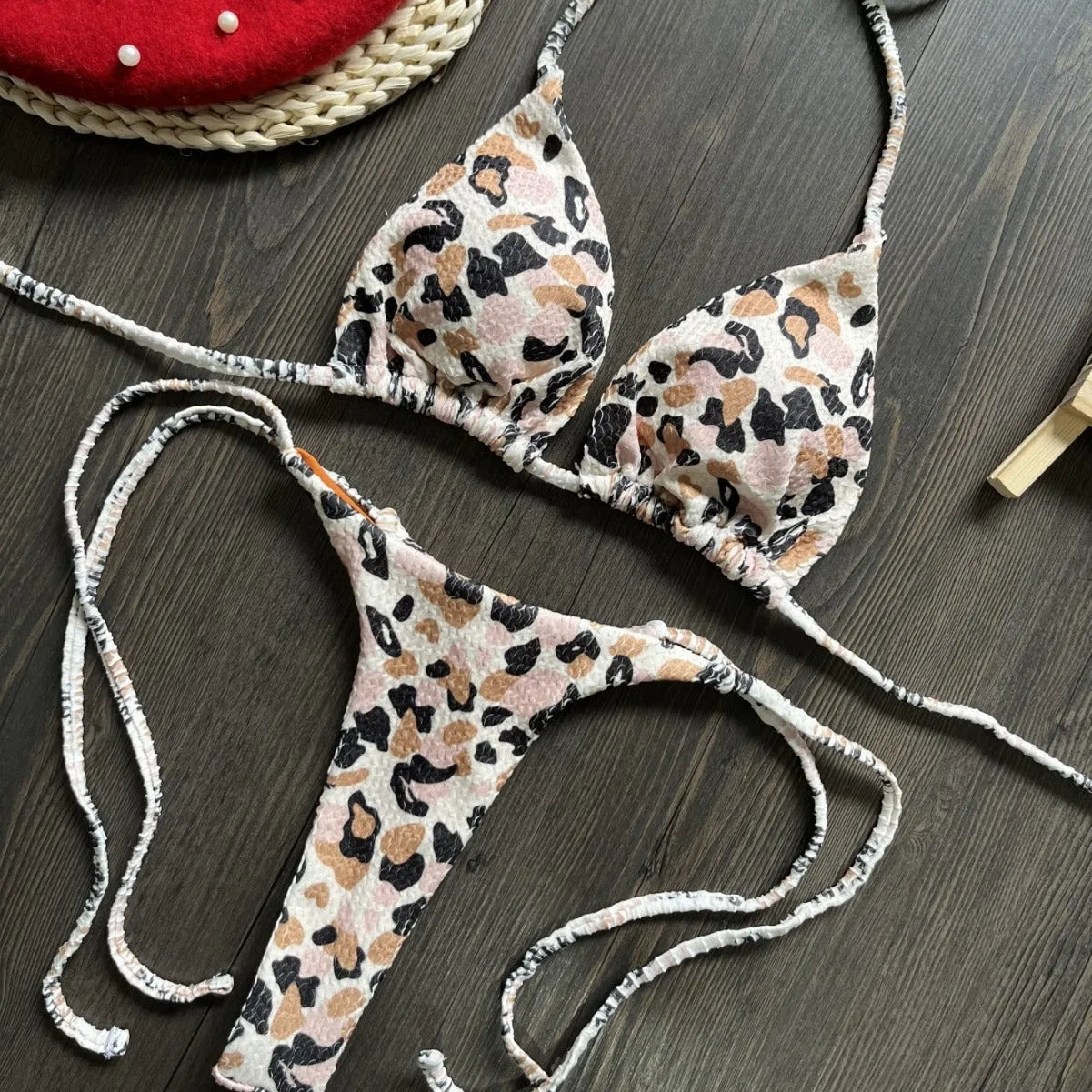 Women's printed bikini swimsuit with quick-drying nylon fabric and cotton lining in colour pattern RT2110