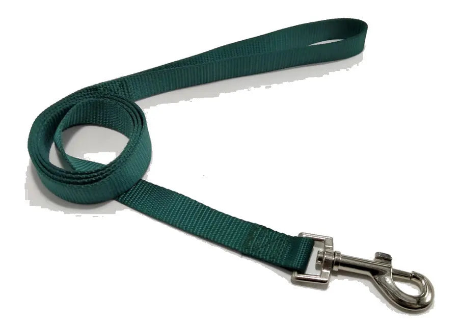 Solid colour nylon dog rope leash showing four width options and multiple colour choices for pet control