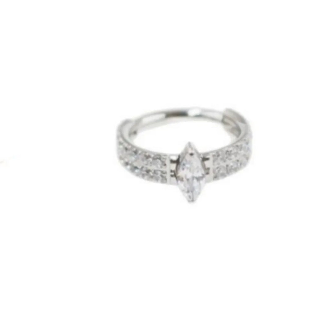 316 titanium steel heart shape earrings with full diamond appearance in silver and gold colours