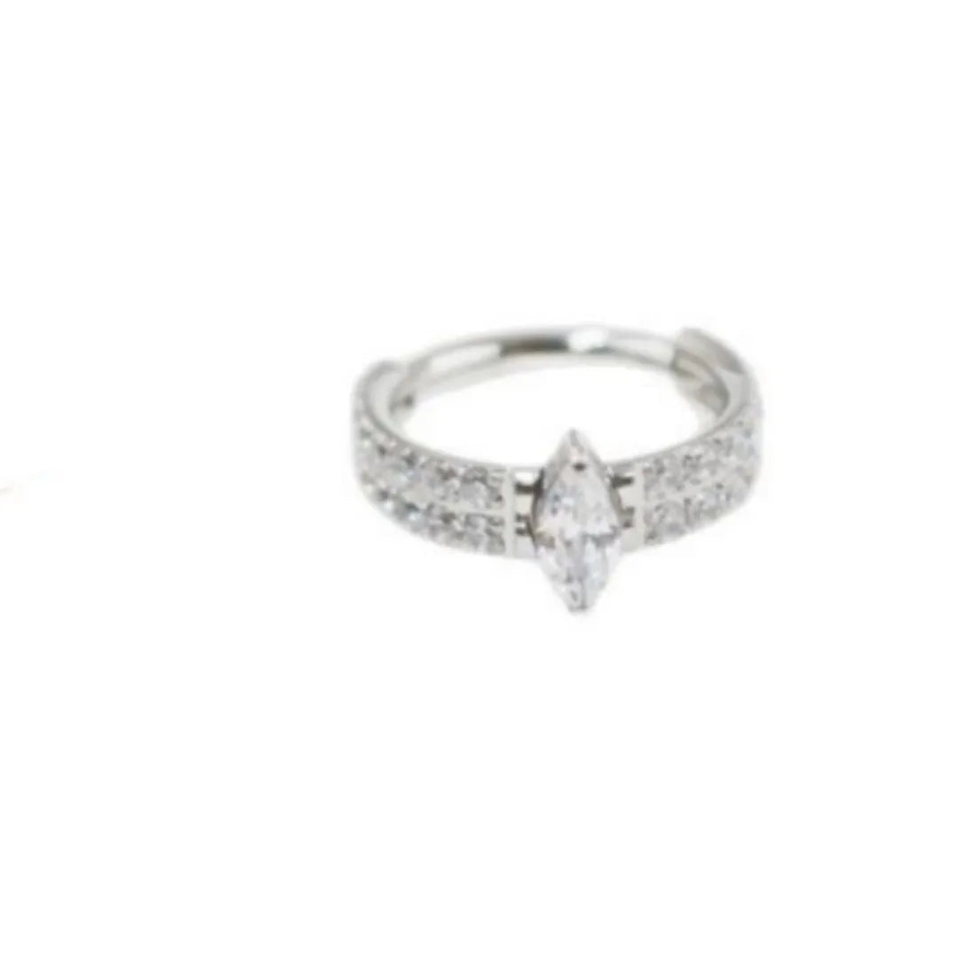 316 titanium steel heart shape earrings with full diamond appearance in silver and gold colours