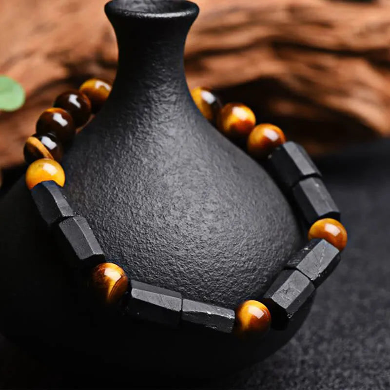 8mm natural obsidian single ring bracelet with a constellation design in a choice of gemstone colours.