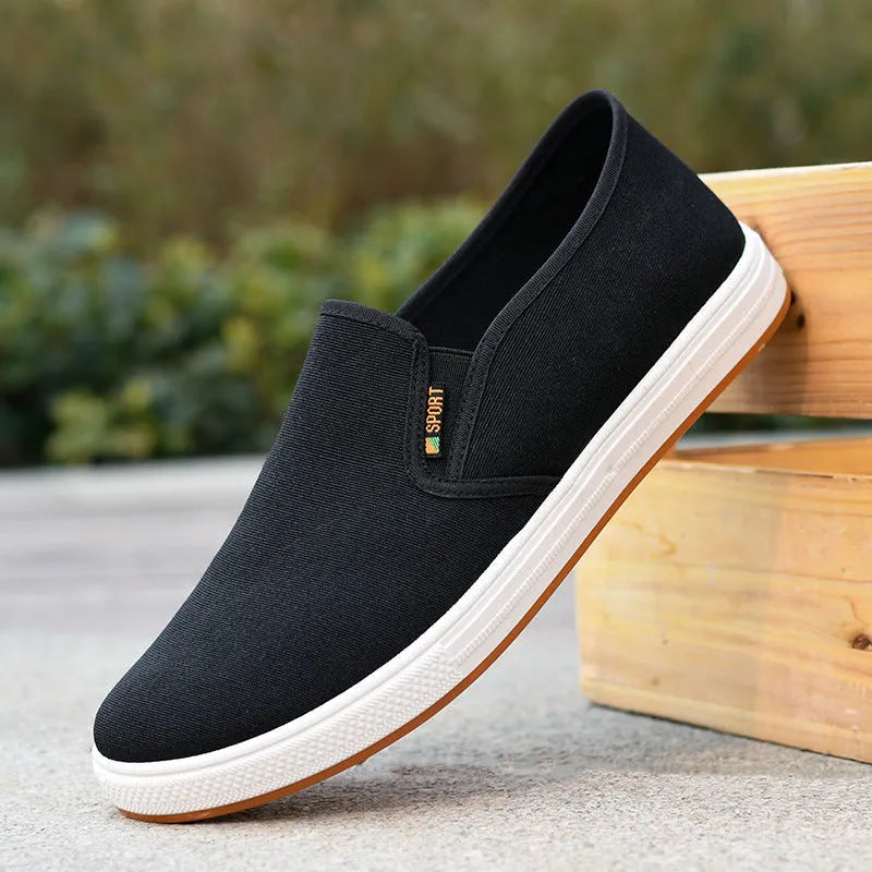 Men's black and blue canvas slip-on cloth shoes with round toe and shallow mouth design