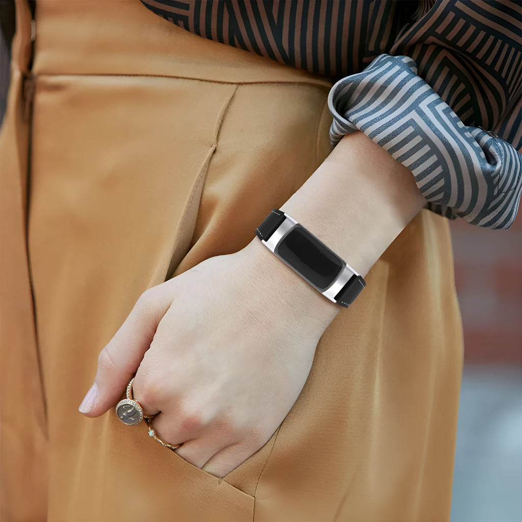 Genuine leather replacement strap for Fitbit Charge 5 and Charge 6 smartwatches in multiple colour options.