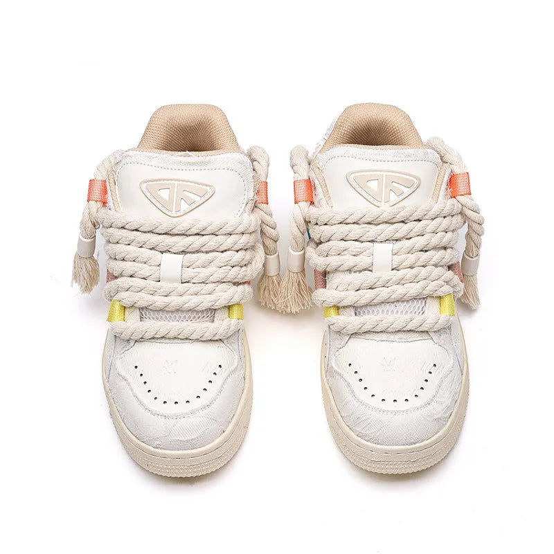 Creamy white retro skateboard shoes with low-top design and platform heel