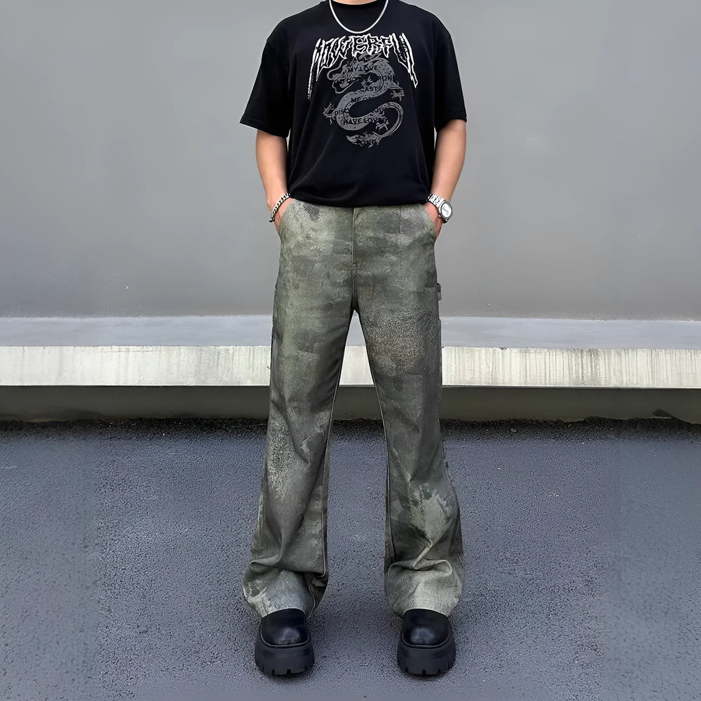 Men's retro digital camouflage jeans in straight cut denim trousers with cotton composition