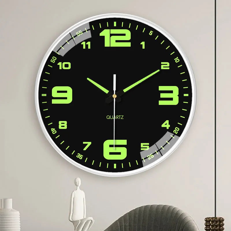 Modern 8 inch luminous wall clock with 20cm diameter and plastic casing