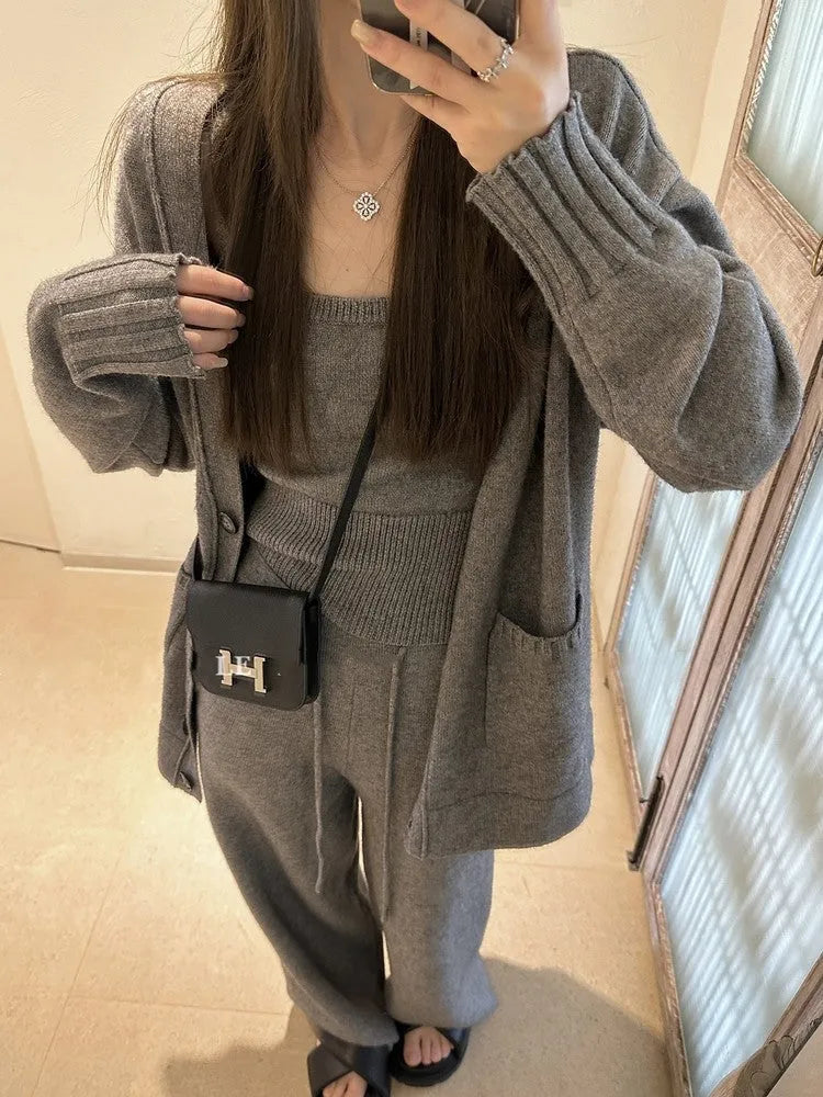 Women's knit cardigan suspender pants three-piece set in wool blend fabric, loose fit casual styling