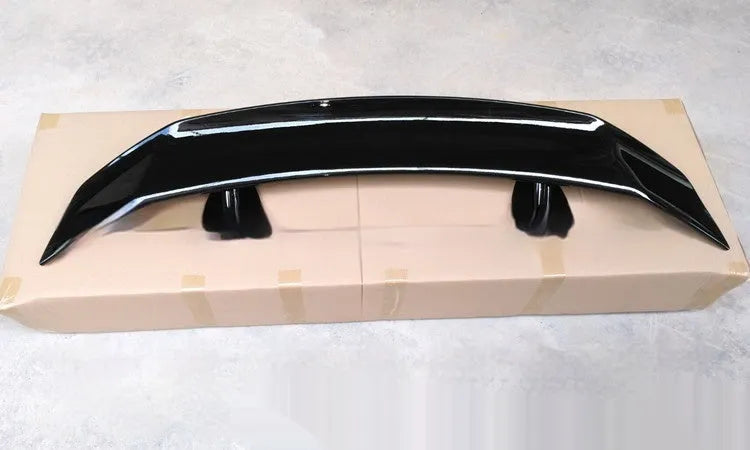 Universal punch-free car spoiler tail wing in ABS material for vehicle modification