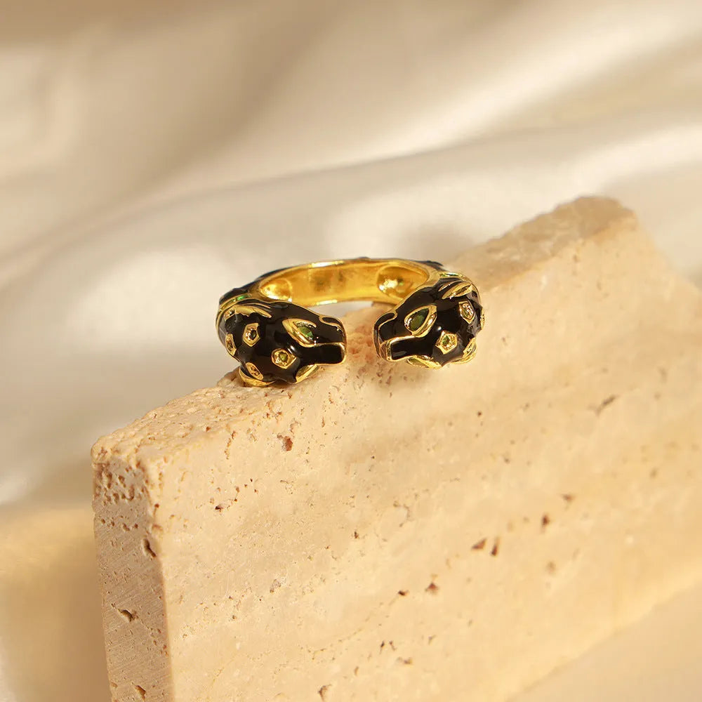 Women's geometric open ring with black cheetah animal pattern, size no.7 copper construction