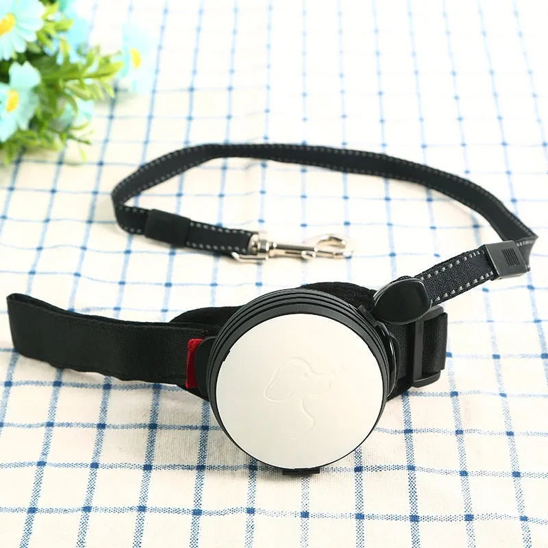 Automatic retractable dog leash with explosion-proof mechanism in six colour options