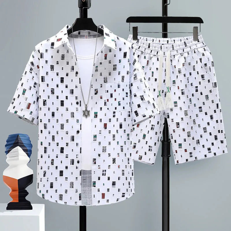Men's casual sportswear two-piece set with short sleeve top and matching shorts in polyester fabric