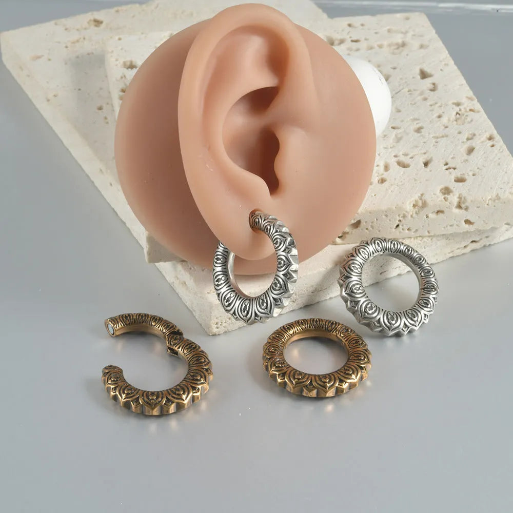Retro large geometric auricle earrings with antique silver dragon shape detail